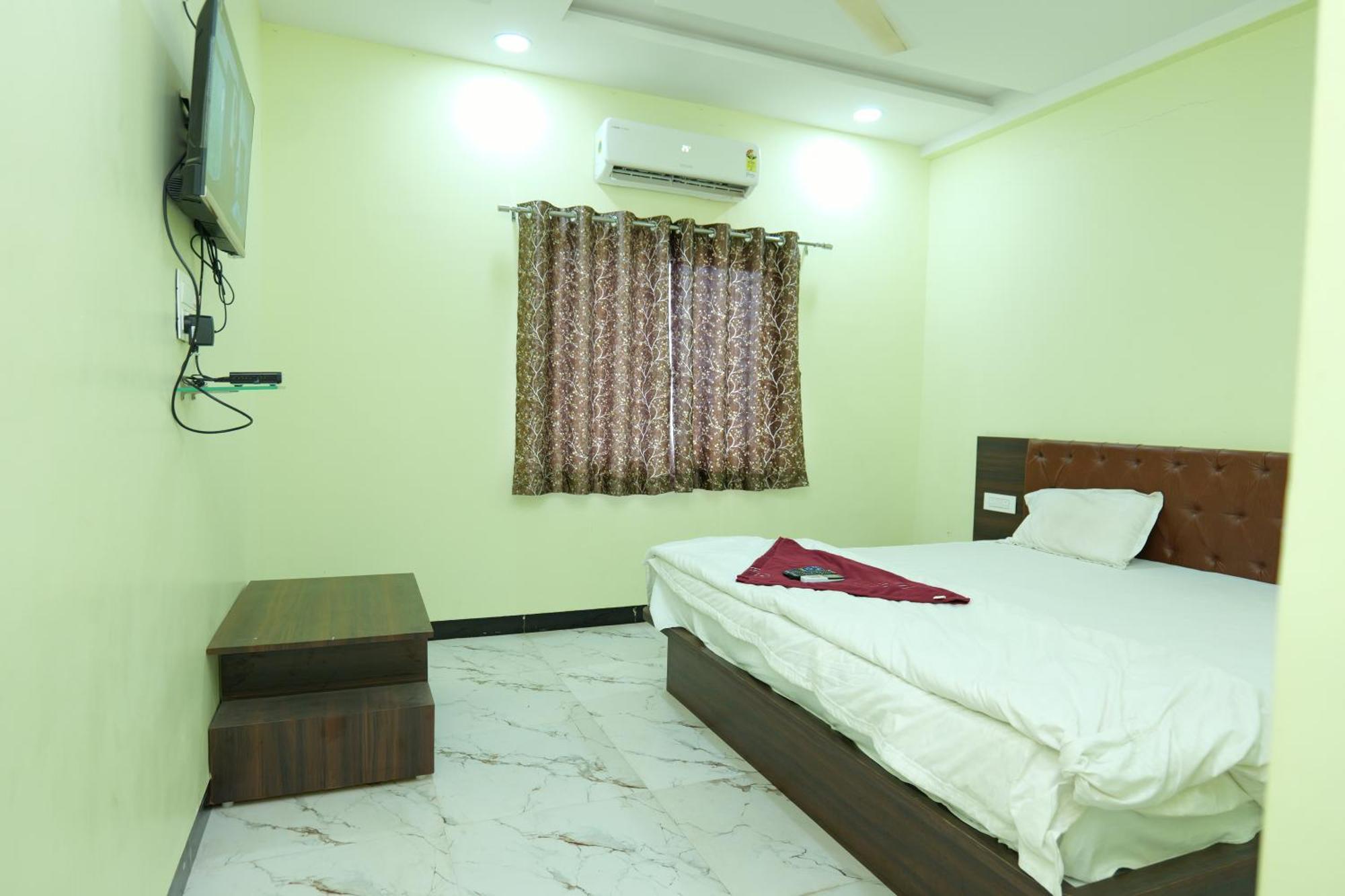 Hotel New 712 Aurangabad  Exteriör bild